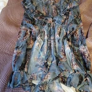 Romper worn twice, new condition.